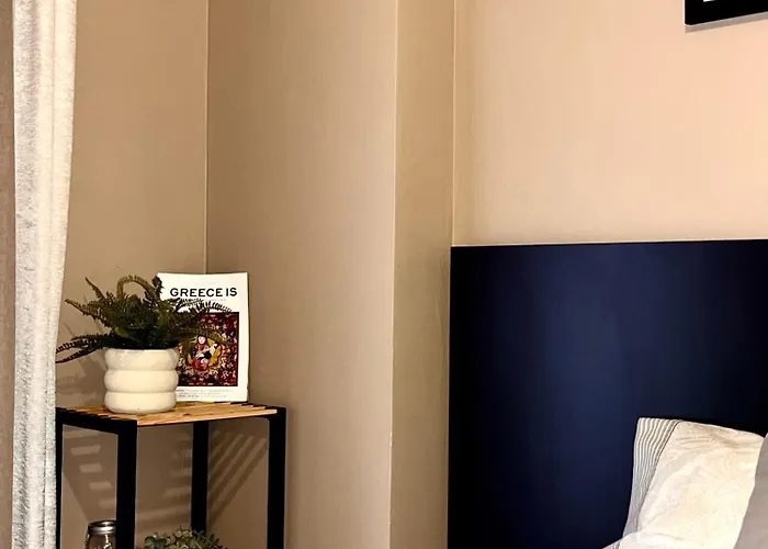 Kona's Apartment *